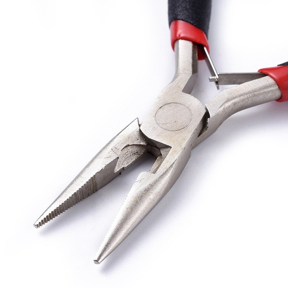 A Variety Of Carbon Steel Nickel Iron Pliers Hardware Tool Accessories